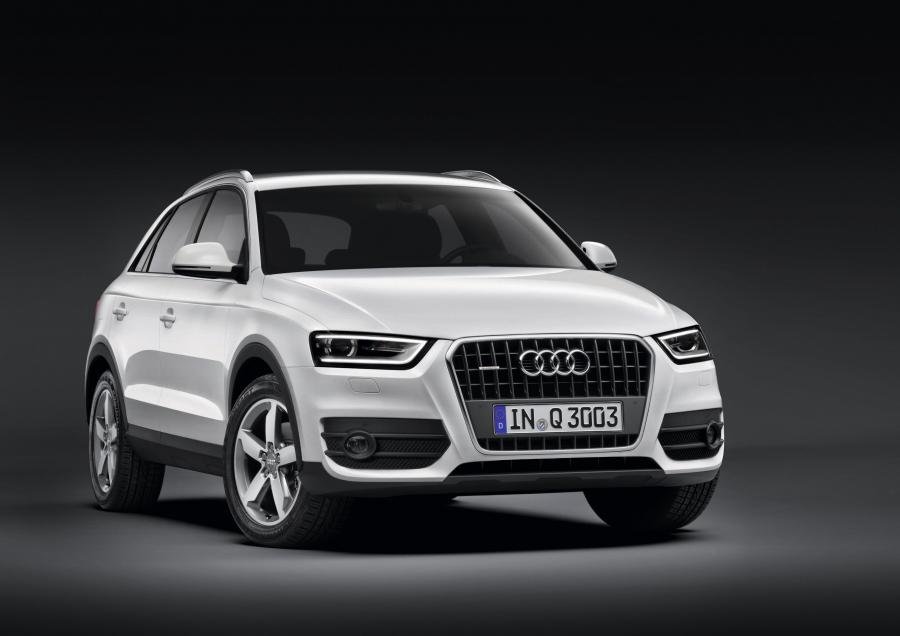  Audi Q3 2.0 TFSI Quattro (8U) 2011 года  (WW) (фото 12 из 38)